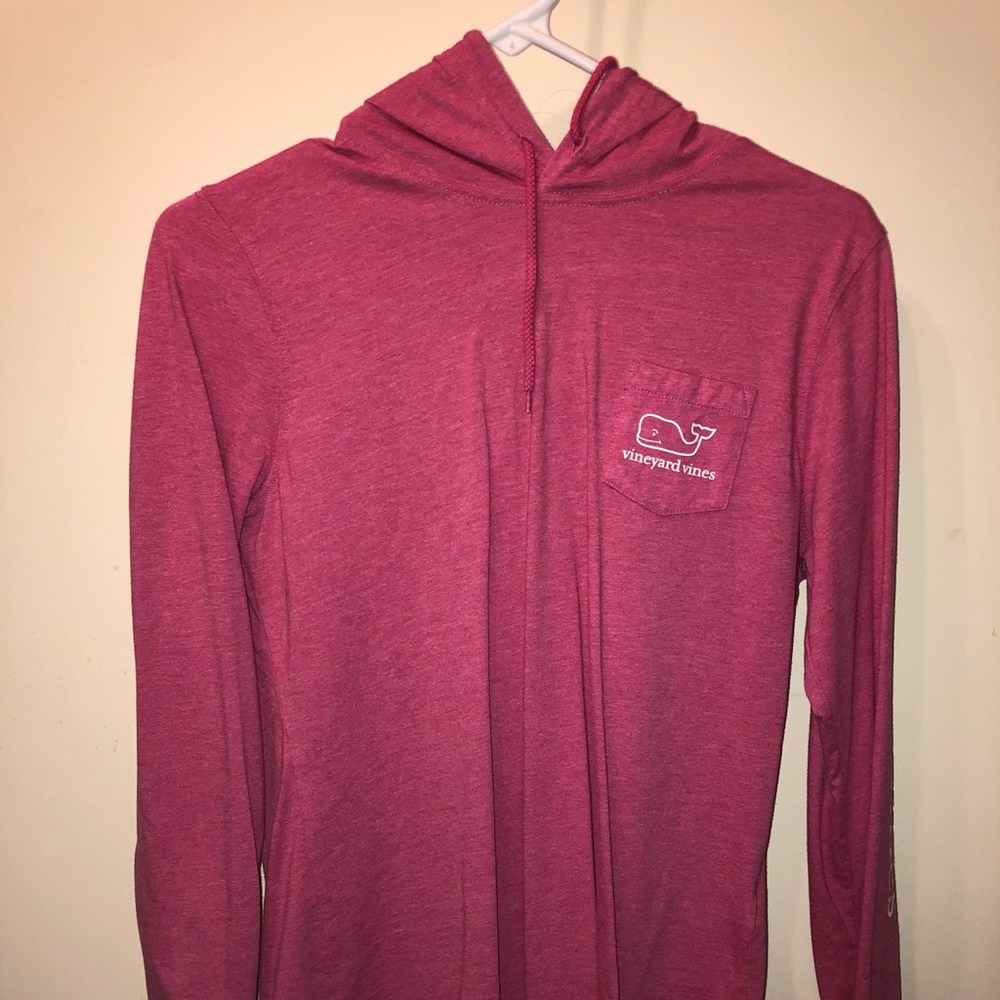Vineyard vines pullover shirt